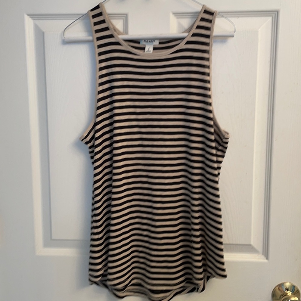 Old Navy size L black & beige striped top
